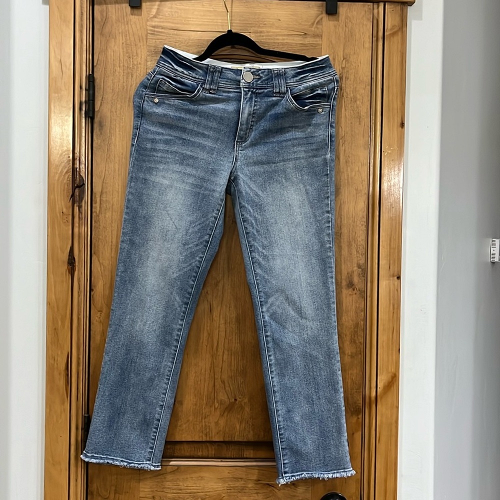 Democracy AB technology size 4 denim jeans.